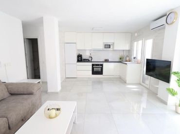 Apartament amb ascensor en venda a Calle SAN MIGUEL DE SALINAS