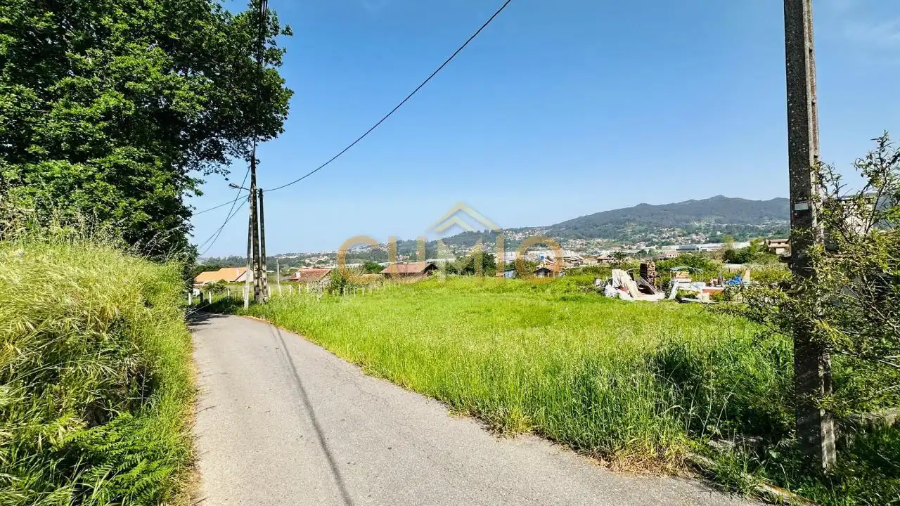 Terreno en venta en Nigrán