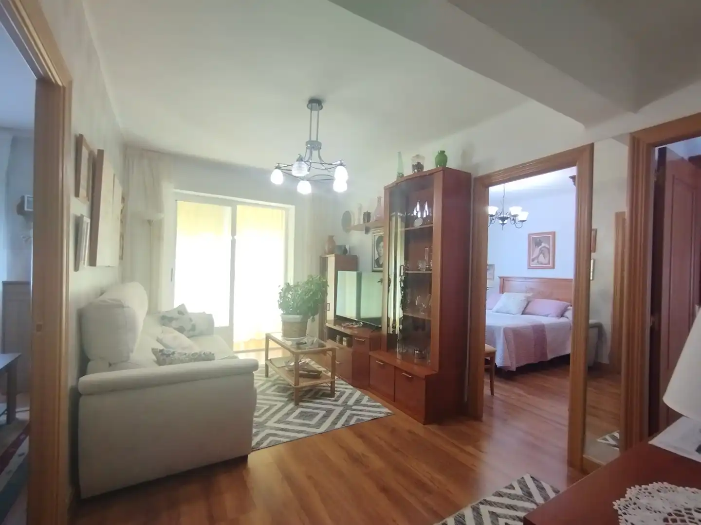 Flat for sale in Calle Colonia de Santo Tomás 9, imagen 2