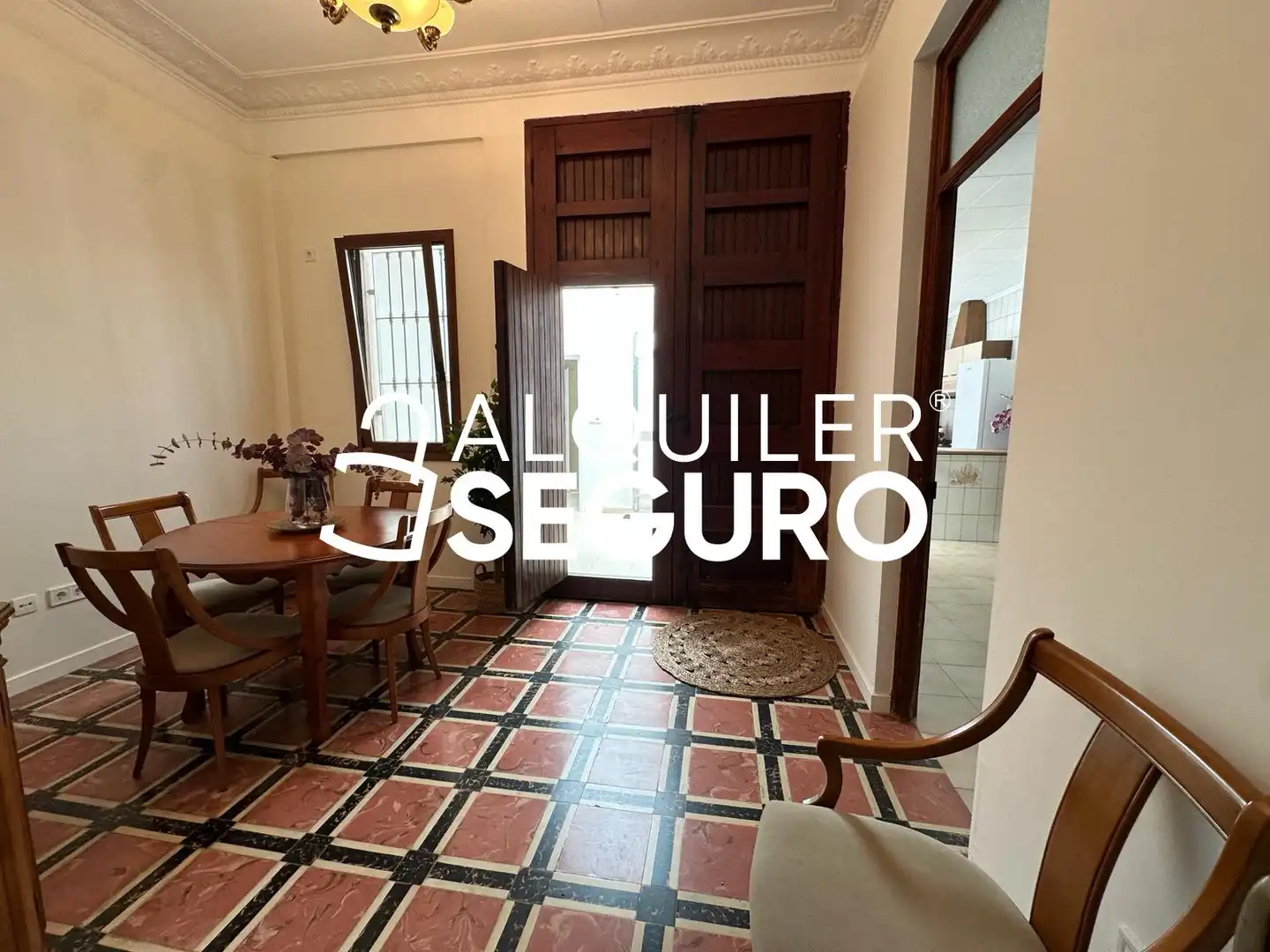 Piso de alquiler en Valencia con Aire acondicionado, Terraza y Amueblado