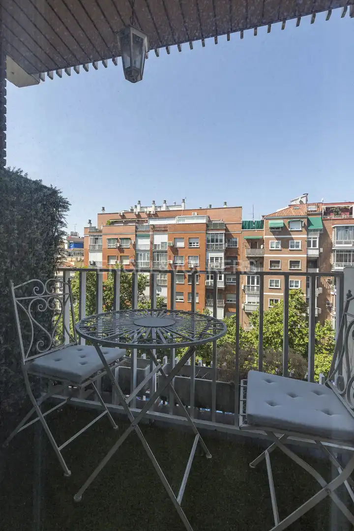 Vista exterior de Pis de lloguer en Barrio de Salamanca