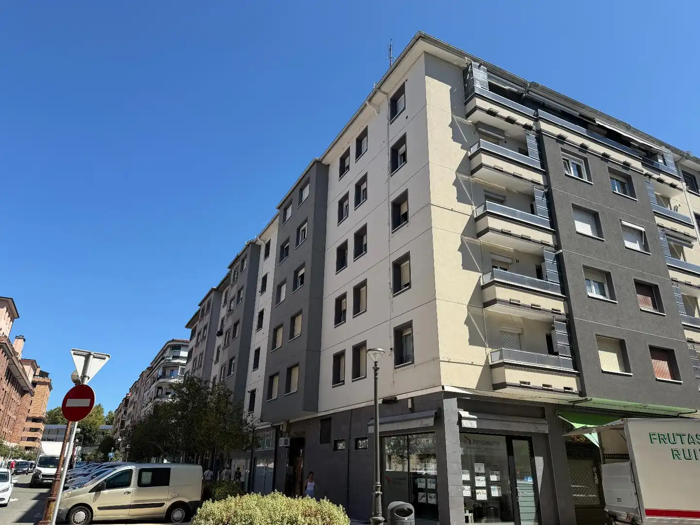 Vista exterior de Pis en venda en Lasarte-Oria