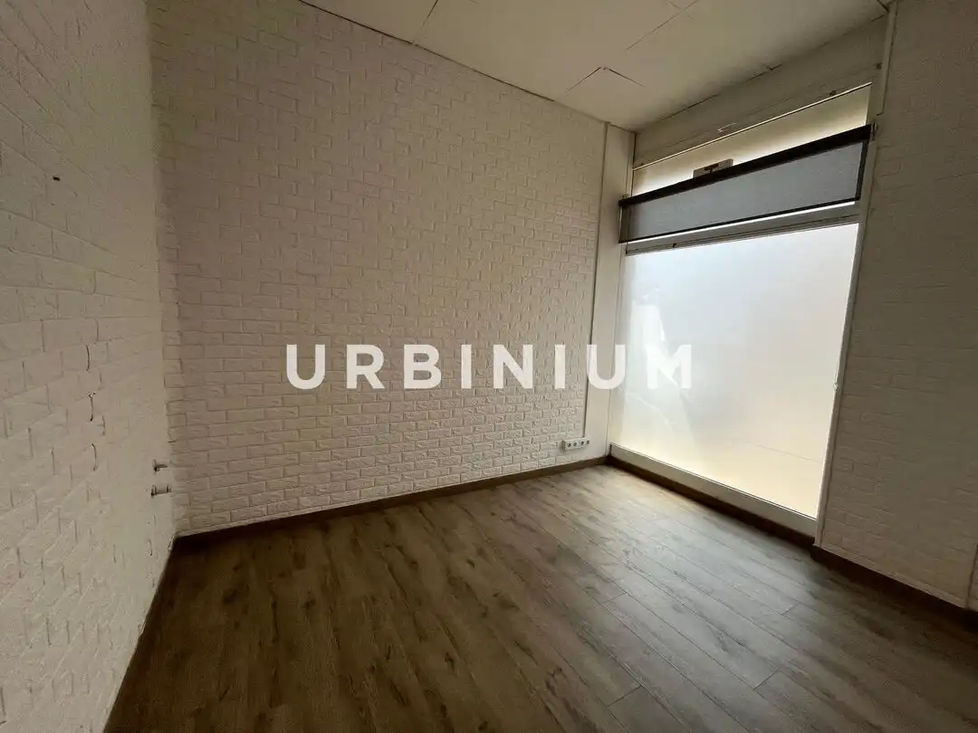 Local comercial en venda a Carrer del Riu Freser, imagen 7