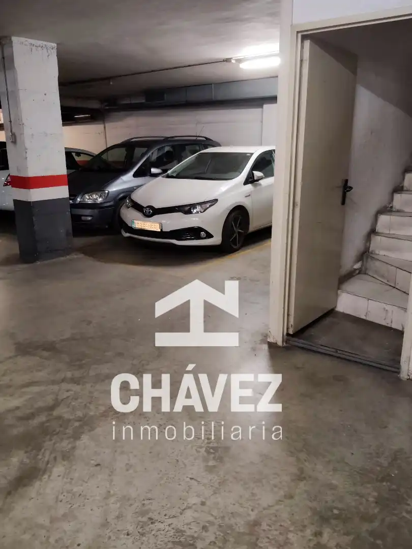 Einzelparkplatz zum Verkauf in Ajuntament-Maragall, imagen 4