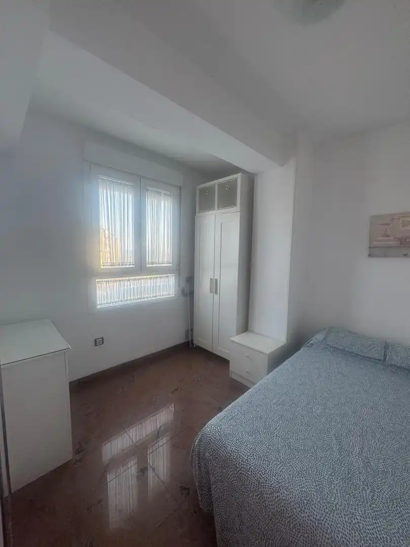 Apartamento de alquiler en Almería, Almería