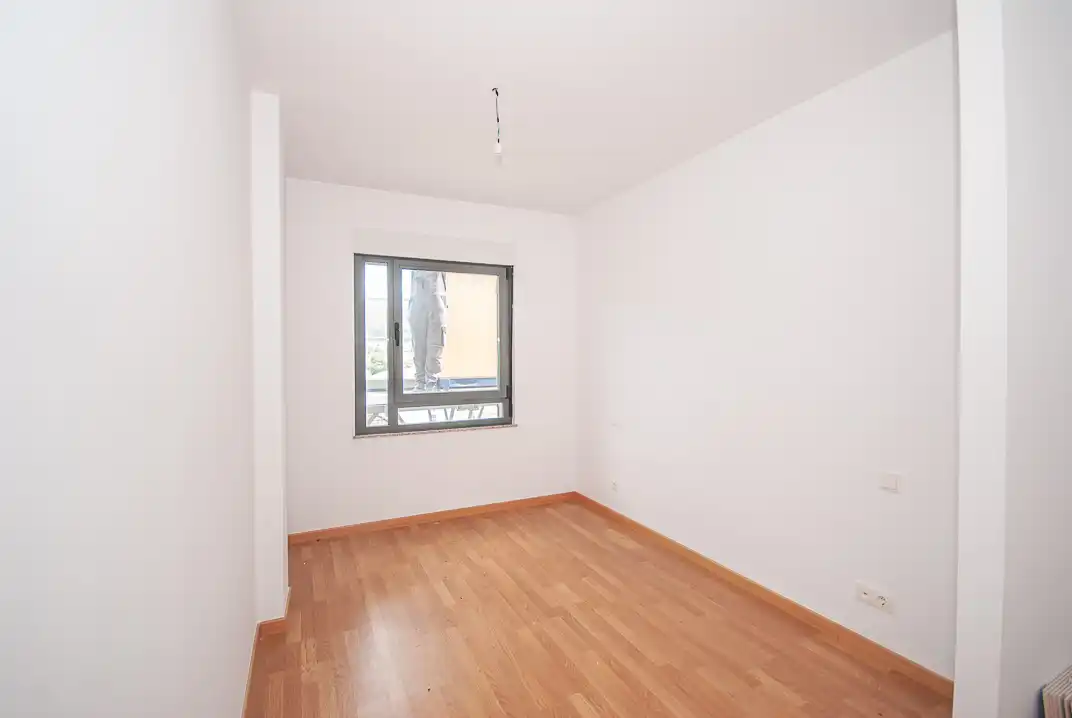 Bedroom of Apartments for sale in Outes  with Heating, Parquet flooring and Storage room