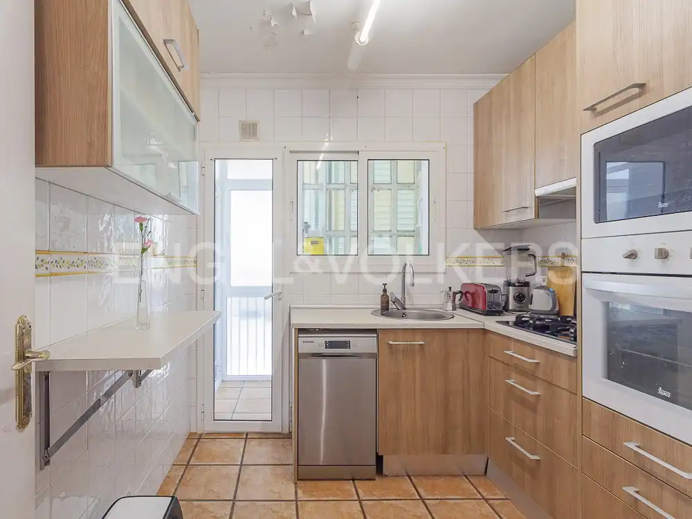 Kitchen of Flat for rent in Gavà  with Air Conditioner, Heating and Private garden