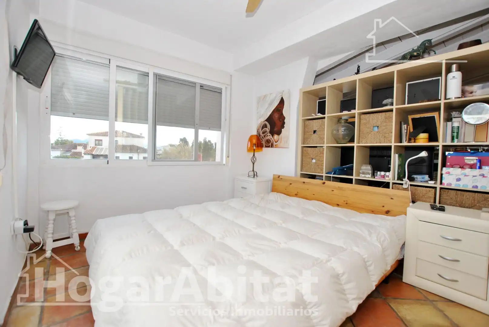 Dormitori de Casa o xalet en venda en Oliva amb Aire condicionat, Jardí privat i Terrassa
