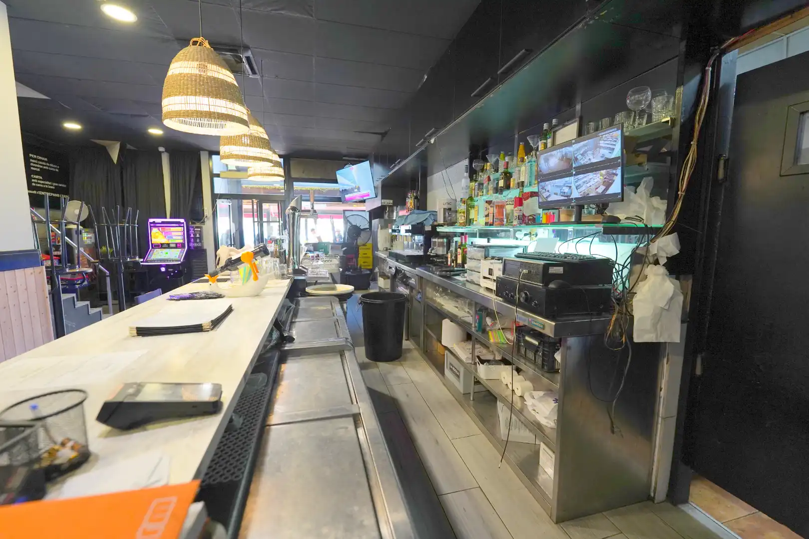 Local comercial en traspàs a Carrer de l'Electrònica 2, imagen 15