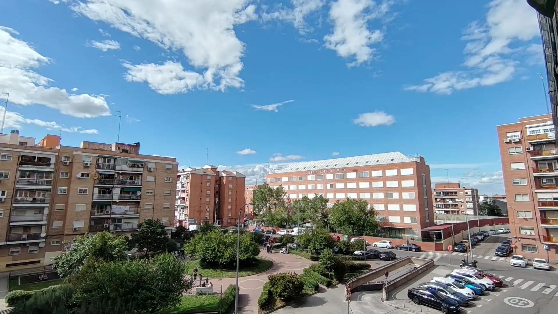 Vista exterior de Piso en venta en Alcalá de Henares con Aire acondicionado, Calefacción y Terraza