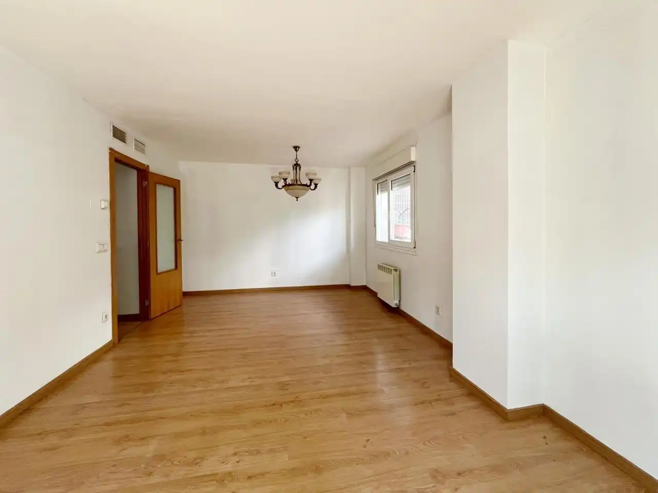 Sala de estar de Planta baja en venta en Alagón con Terraza y Amueblado
