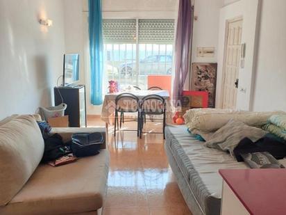 Sala d'estar de Pis en venda en Premià de Mar amb Terrassa