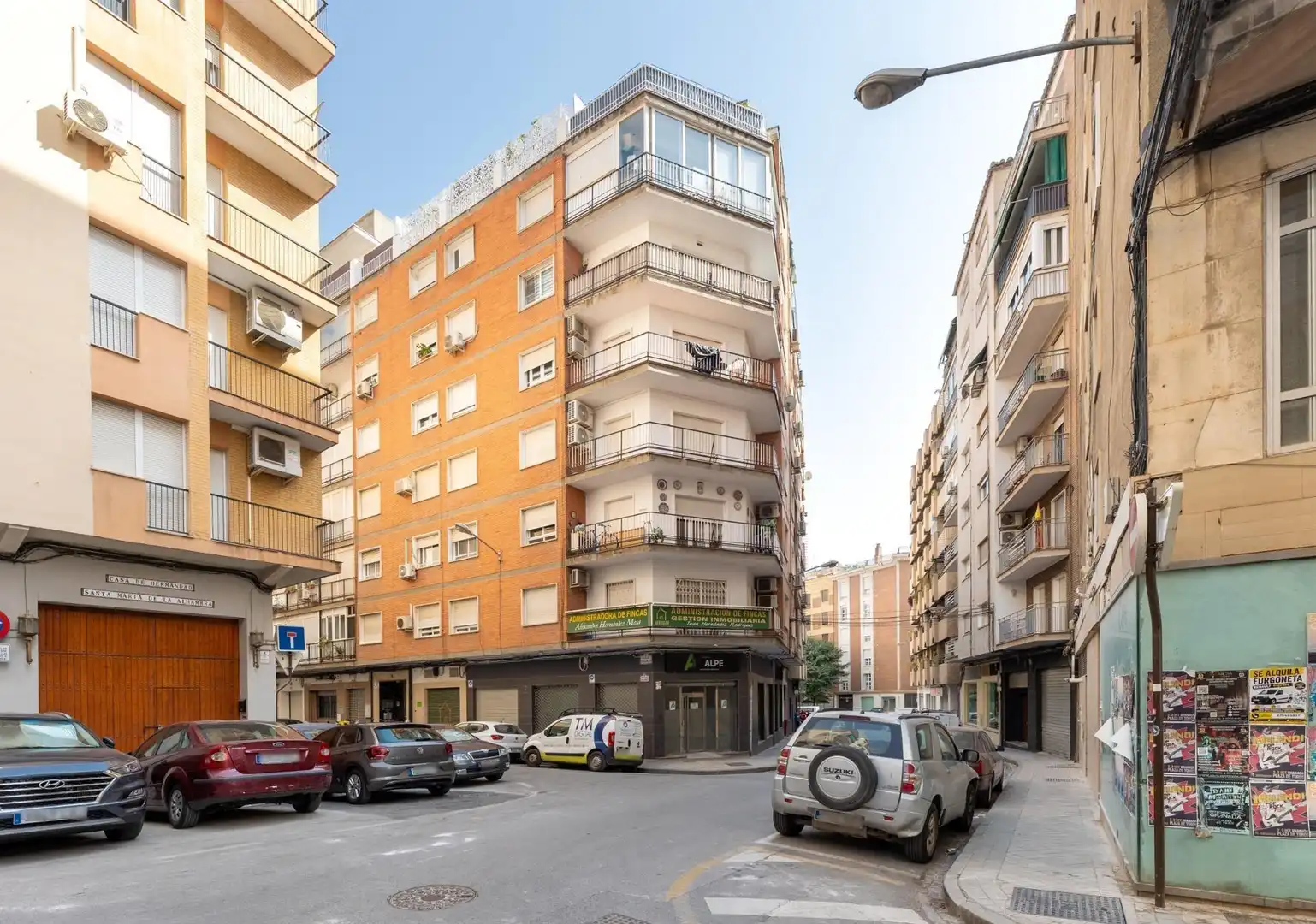 Vista exterior de Piso de alquiler en Granada con Terraza
