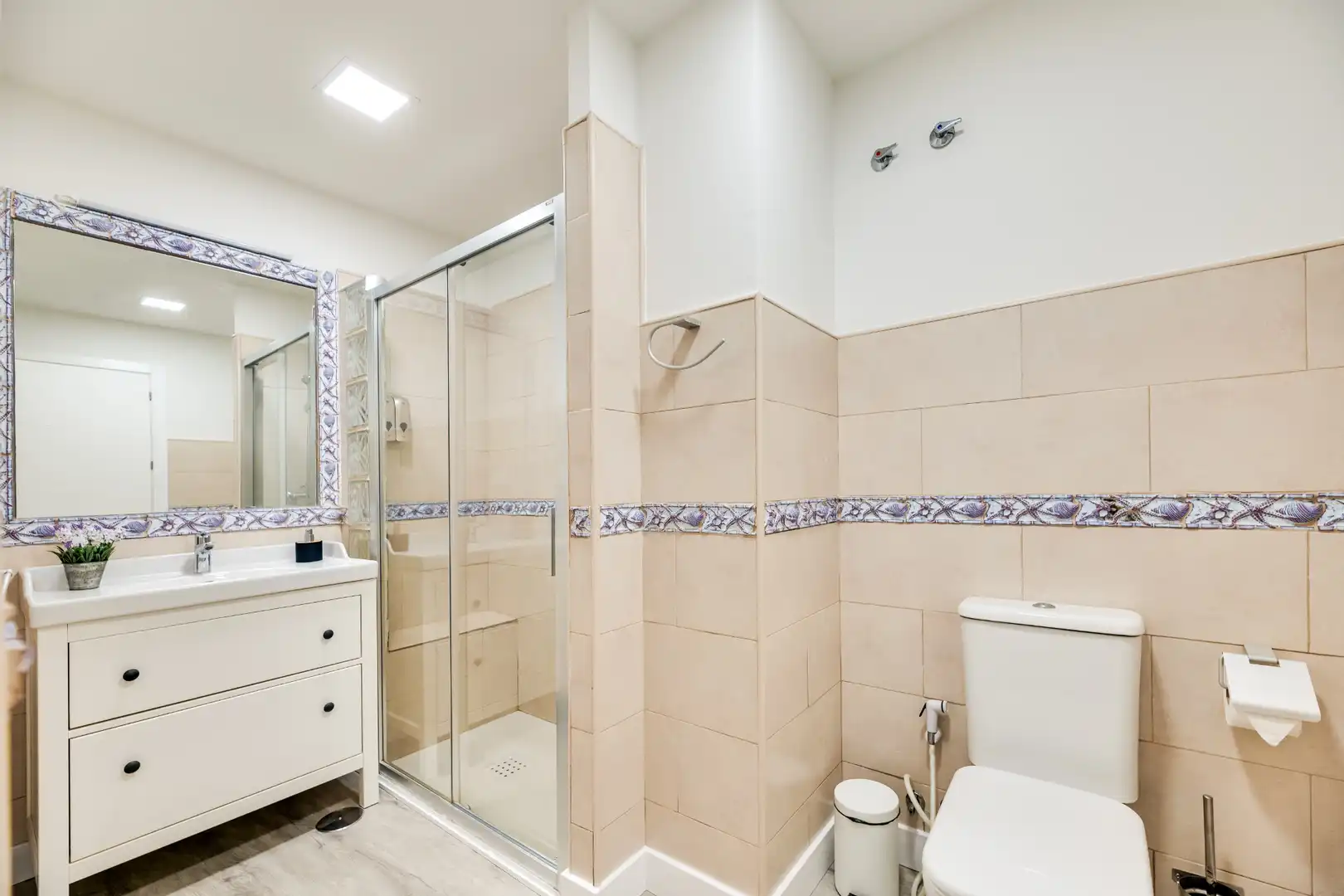 Apartament de lloguer a Calle Juan Larrea, Miraflores del Palo