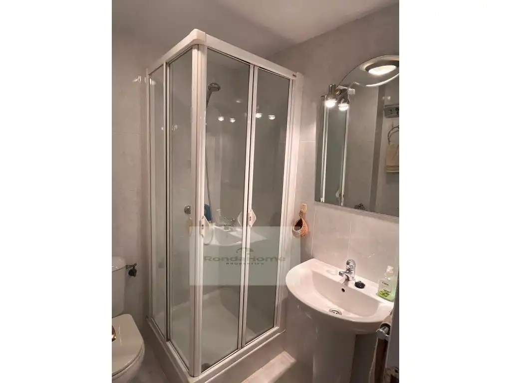 Badezimmer von Wohnung zur Miete in Mijas