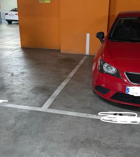 Foto 2 von Garage zur Miete in Carrer de L'actriu Encarna Máñez, 3, Ciutat Jardí, Valencia Capital