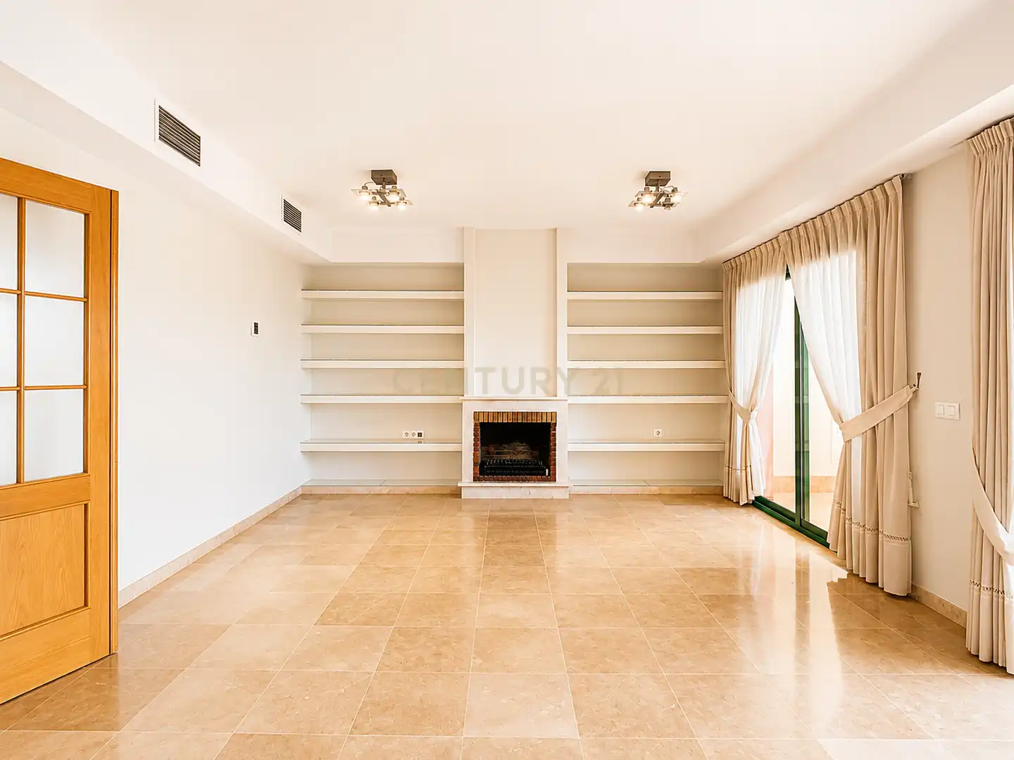 Apartamento con ascensor en venta en Calle las Dalias, Fuengirola, Spain, imagen 6