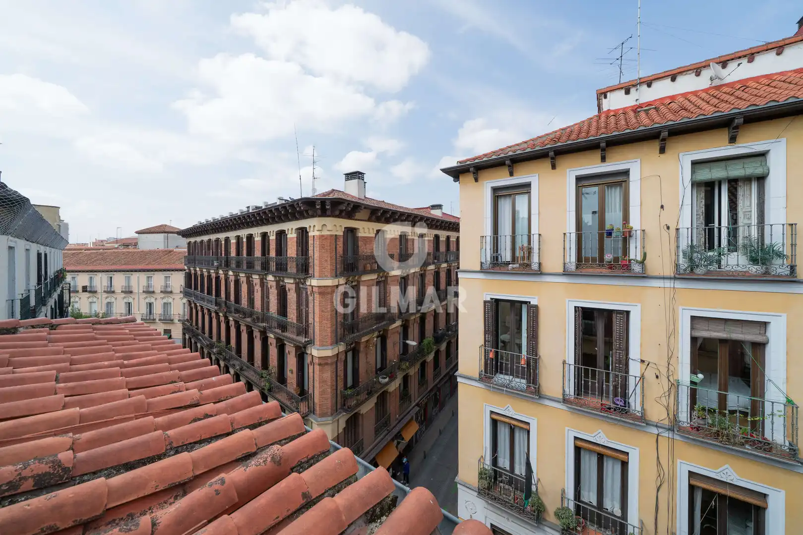 Exterior view of Flat for sale in Madrid  with Heating