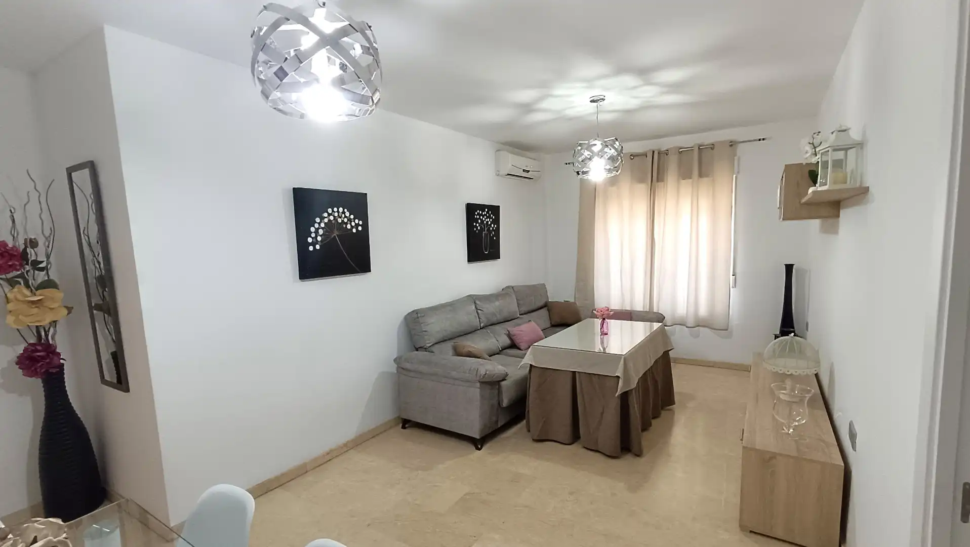 Wohnung zur Miete in Calle Tierno Galván, Las Tres Cruces