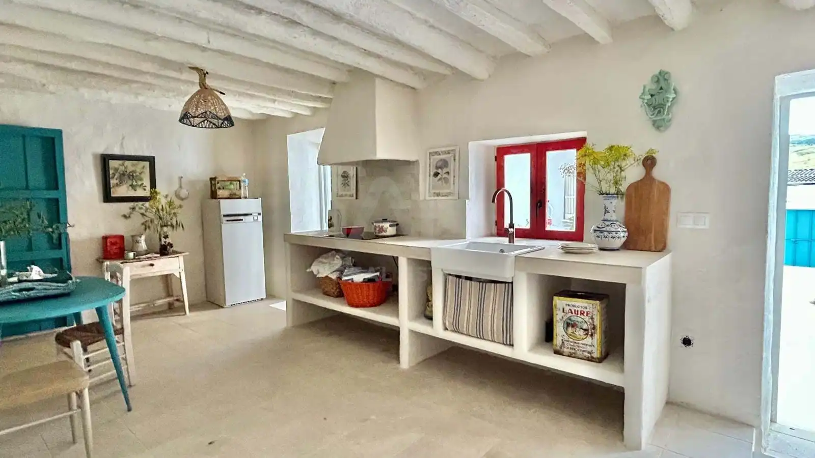 Cocina de Casa o chalet en venta en Serrato con Terraza y Piscina