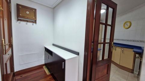 Foto 3 de Apartamento de alquiler en Calle la Campanilla - Sarón, 7, Santa María de Cayón, Cantabria