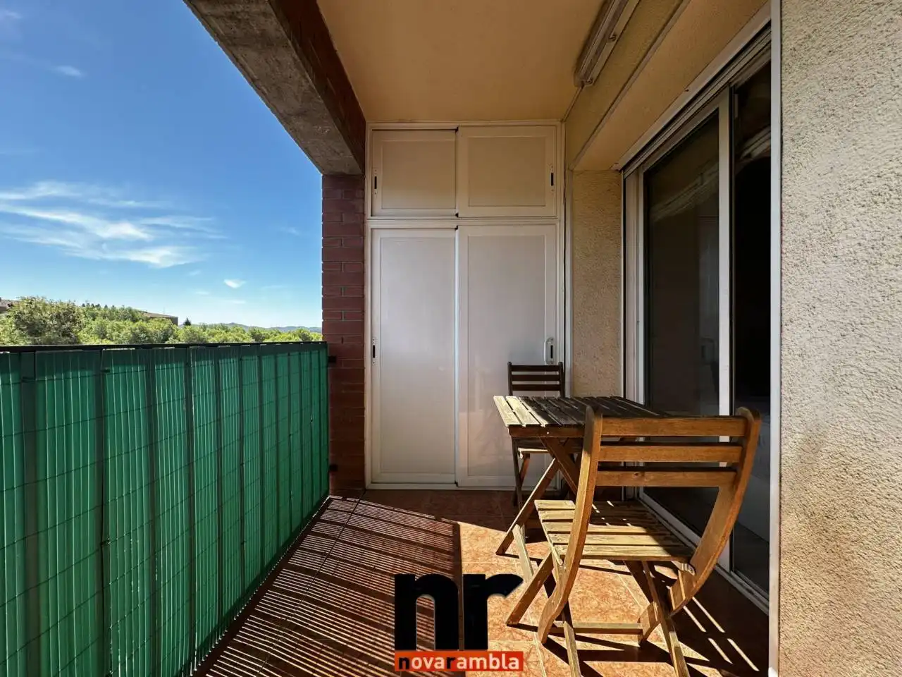 Wohnung zur Miete in Rambla Pinetons, Can Clos - Pinetons