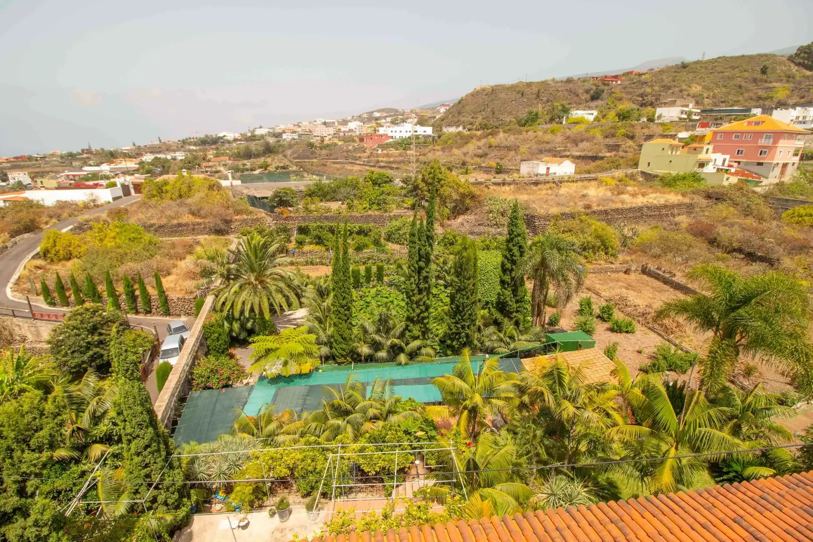 Vista exterior de Casa o xalet en venda en Icod de los Vinos amb Jardí privat, Terrassa i Traster