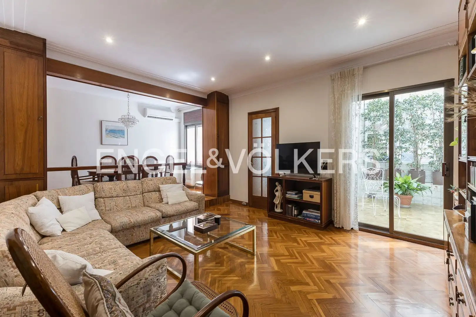 Sala d'estar de Casa o xalet en venda en Barcelona amb Aire condicionat, Calefacció i Terrassa
