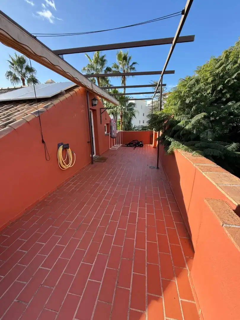 Terraced house with pool for sale in Calle Nueva Atalaya 37, imagen 8