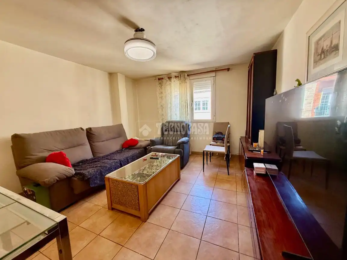 Sala de estar de Piso en venta en Zaragoza con Calefacción y Parquet