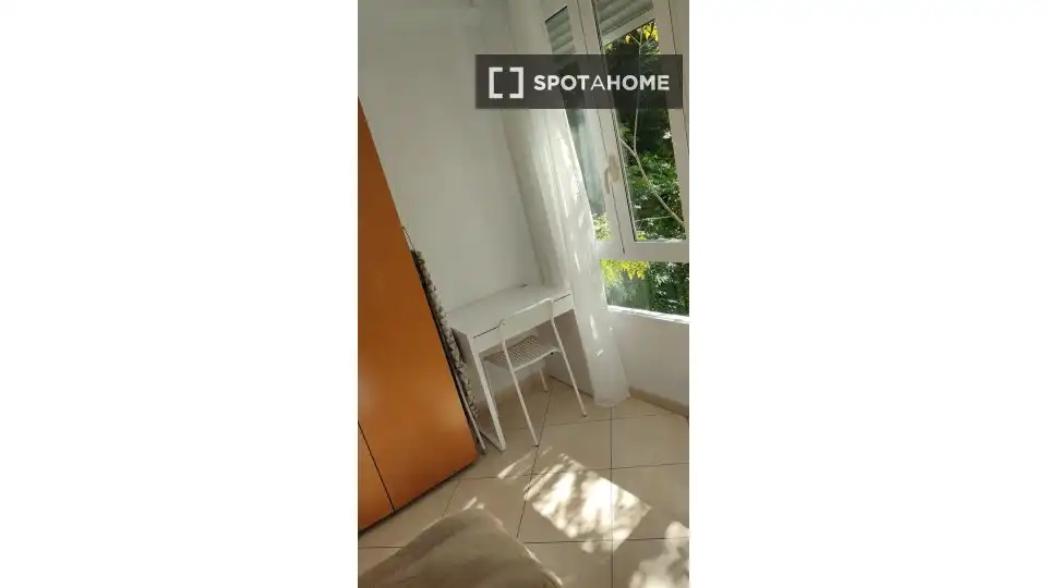 Habitación en Mercado