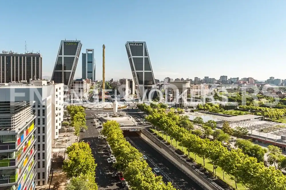Exterior view of Flat for rent in Madrid  with Air Conditioner and Heating