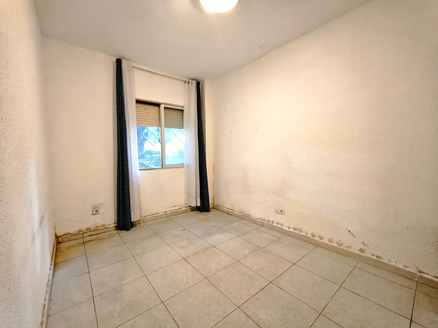 Habitación de Piso en venta en Madrid con Calefacción y Amueblado