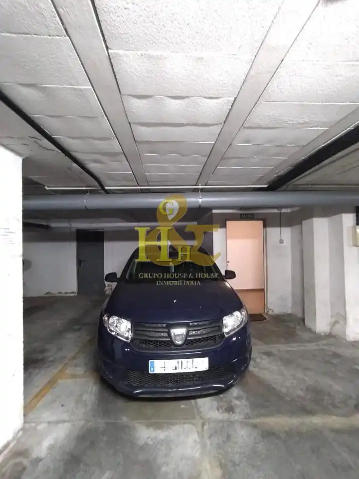 Parking de Dúplex en venta en Sanlúcar de Barrameda con Terraza y Trastero
