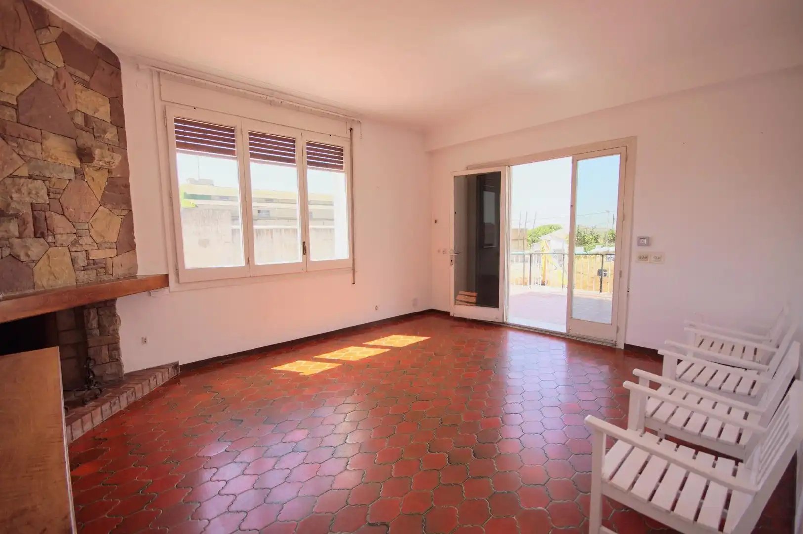 Sala de estar de Casa o chalet en venta en El Masnou con Calefacción, Jardín privado y Terraza