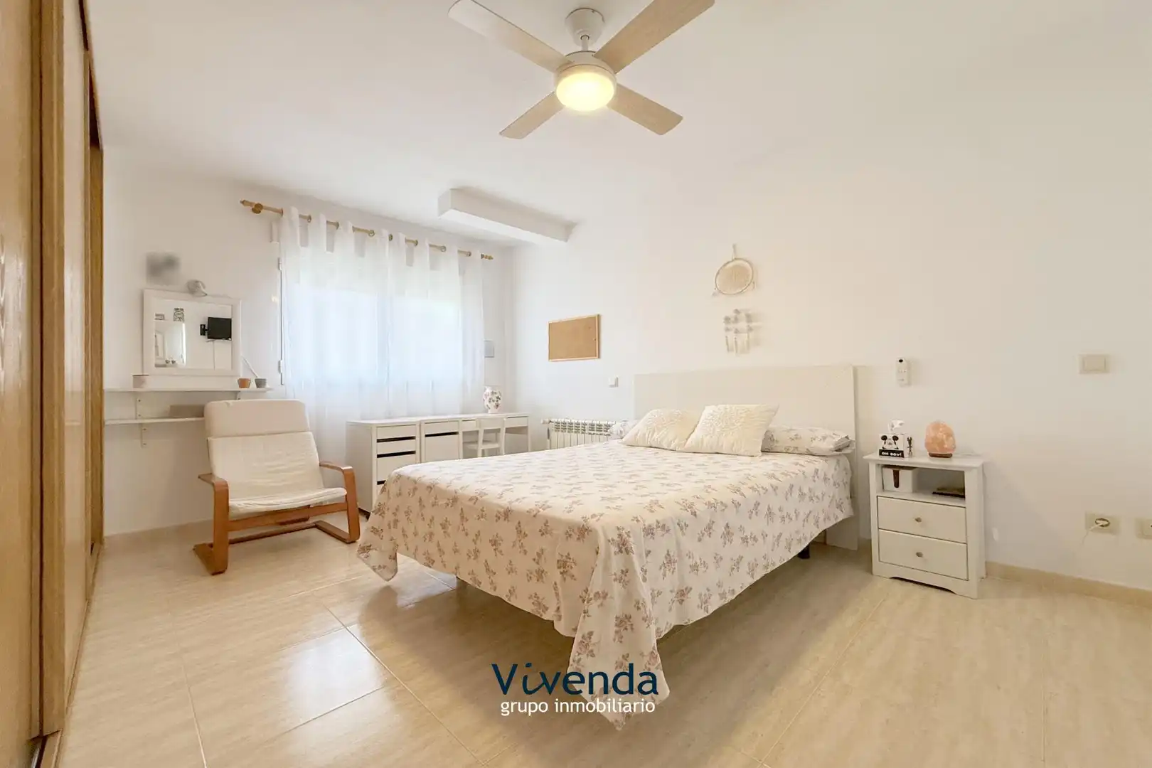Habitación de Casa adosada en venta en Fuenlabrada con Aire acondicionado, Calefacción y Terraza