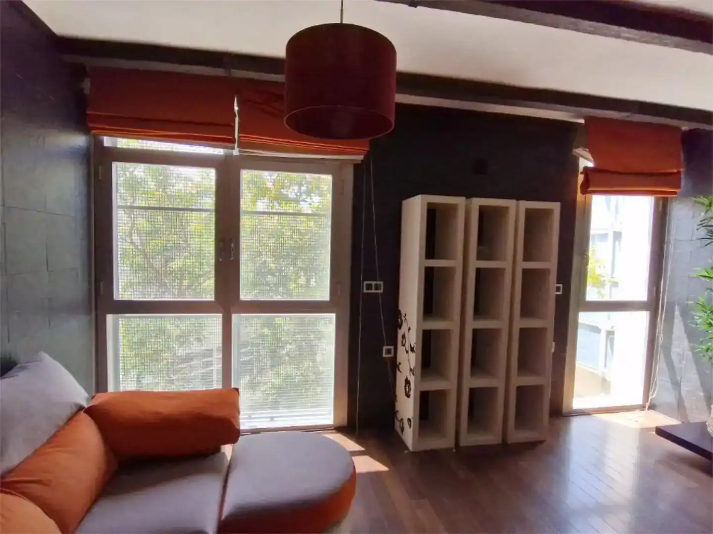 Wohnzimmer von Wohnung zur Miete in  Sevilla Capital mit Klimaanlage