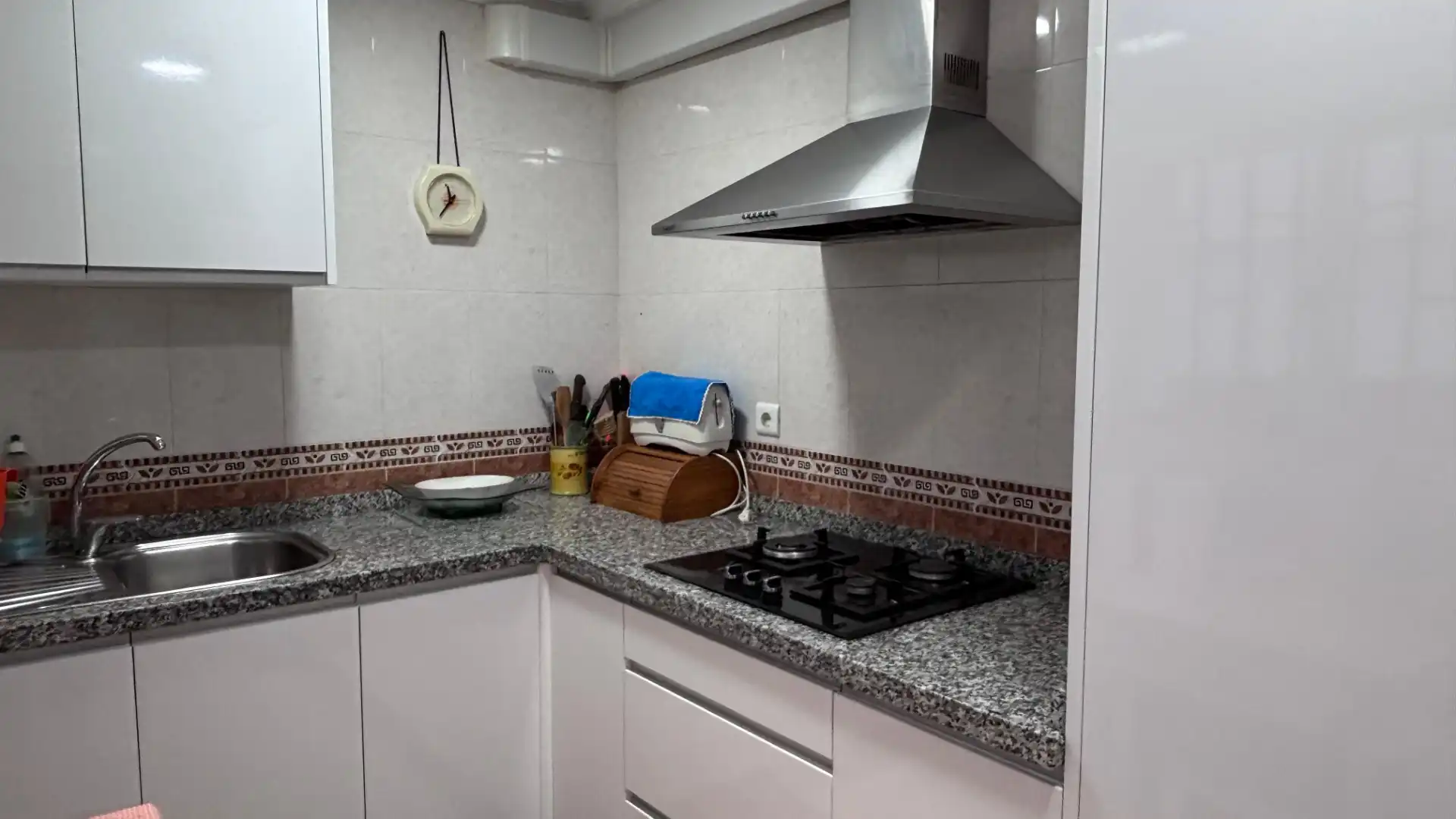 Küche von Einfamilien-Reihenhaus zum Verkauf in Málaga