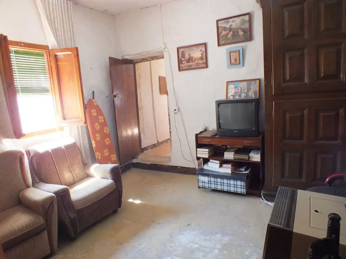 Wohnzimmer von Geschaftsraum zum Verkauf in Alquézar