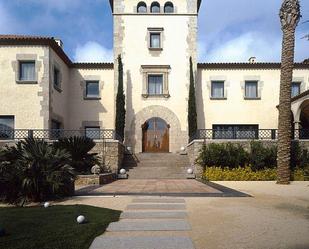 Vista exterior de Casa o xalet de lloguer en Sant Andreu de Llavaneres amb Aire condicionat, Calefacció i Jardí privat