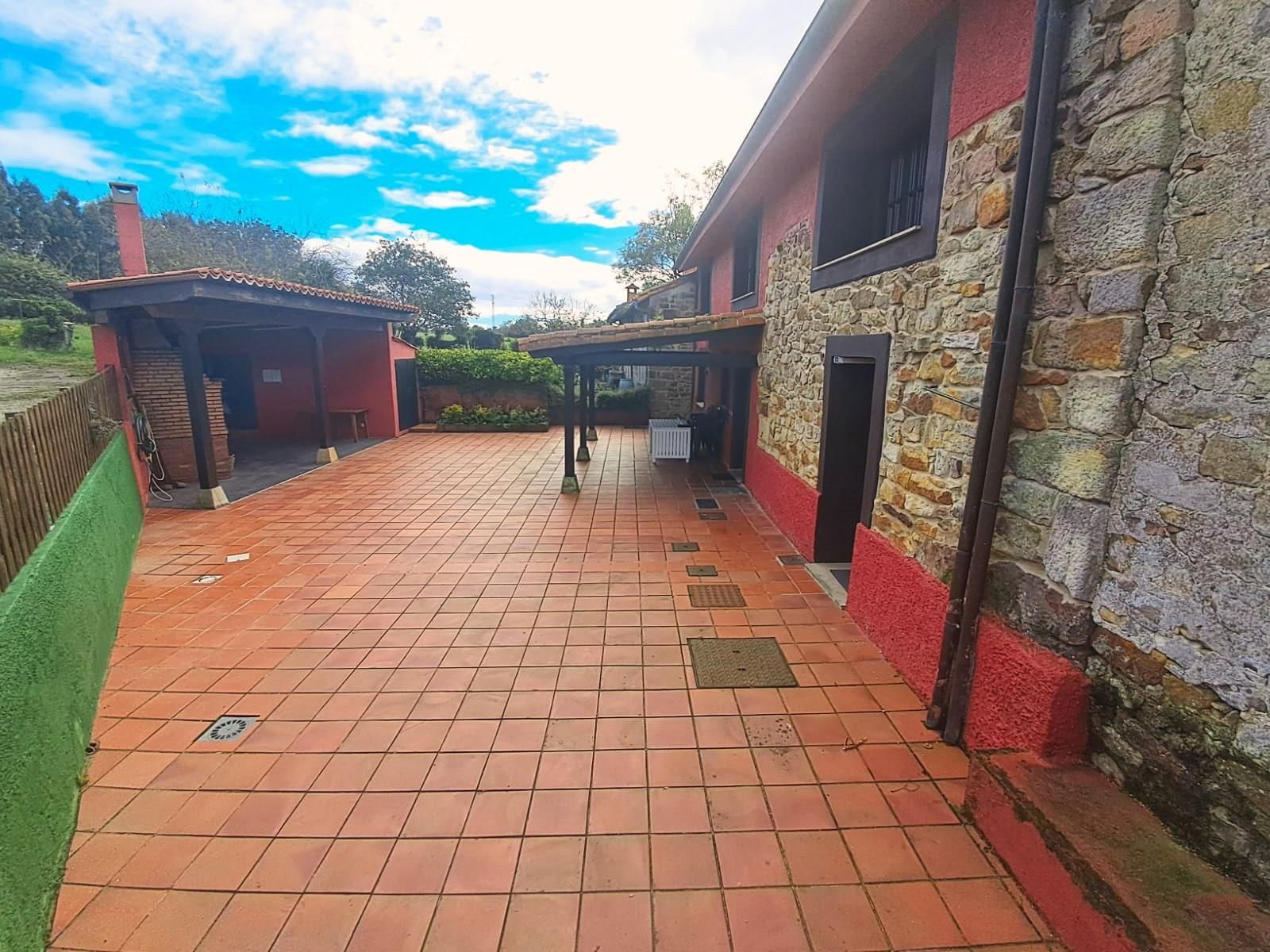 Casa o xalet en venda en Villaviciosa amb Calefacció, Jardí privat i Terrassa