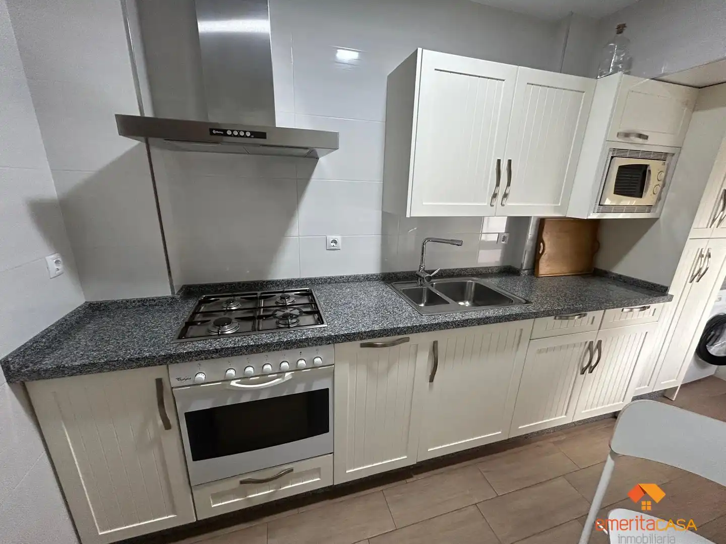 Appartamento con terrazza in affitto a Este