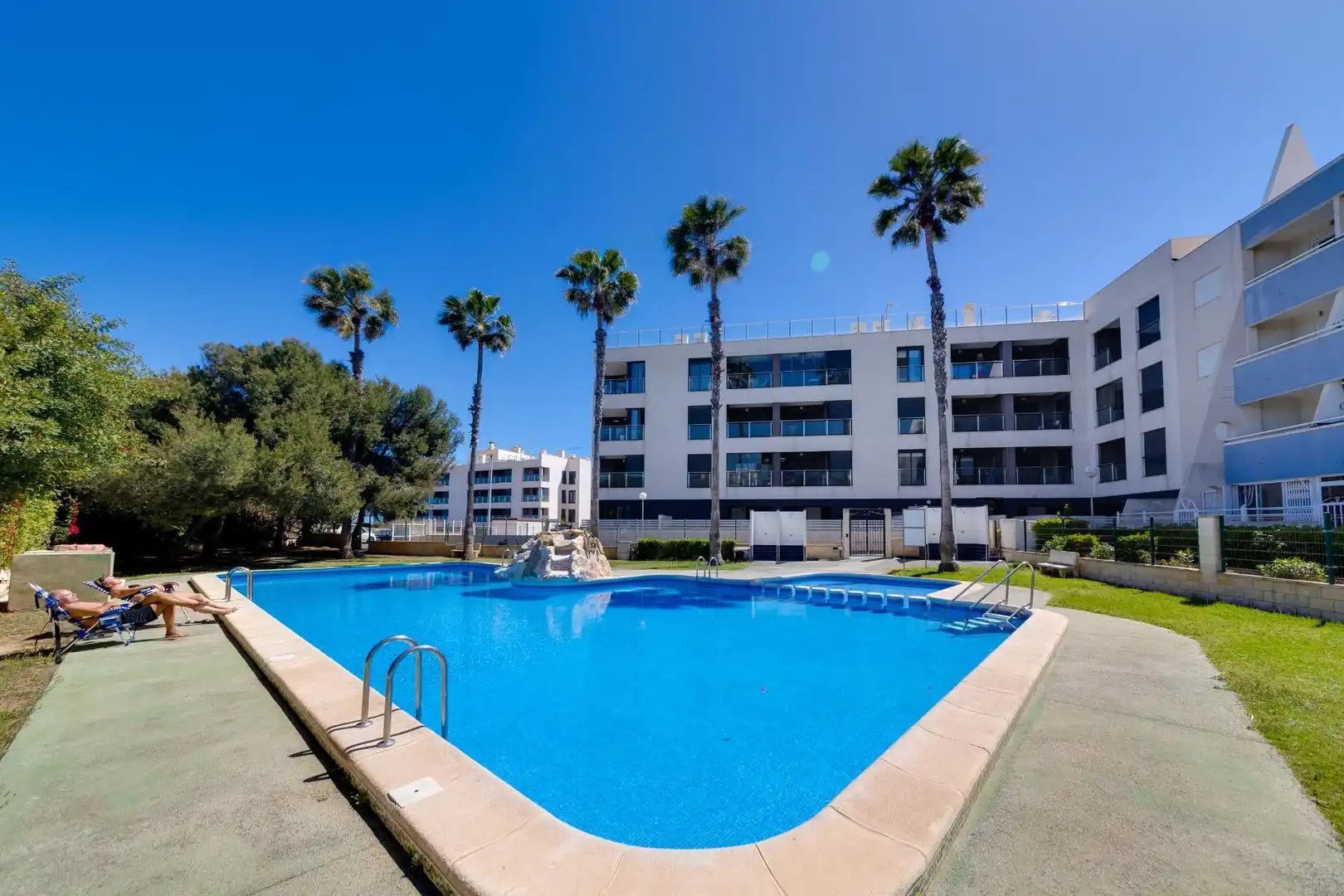 Appartement compact avec piscine à vendre à Calle Calle Adriano, imagen 4