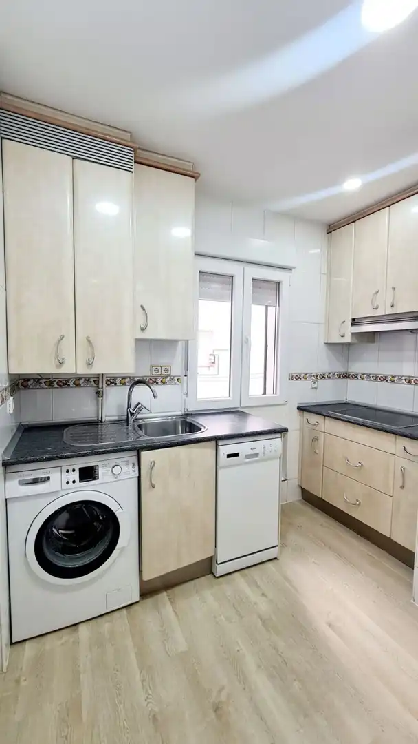 Küche von Wohnung zur Miete in Madrid mit Klimaanlage