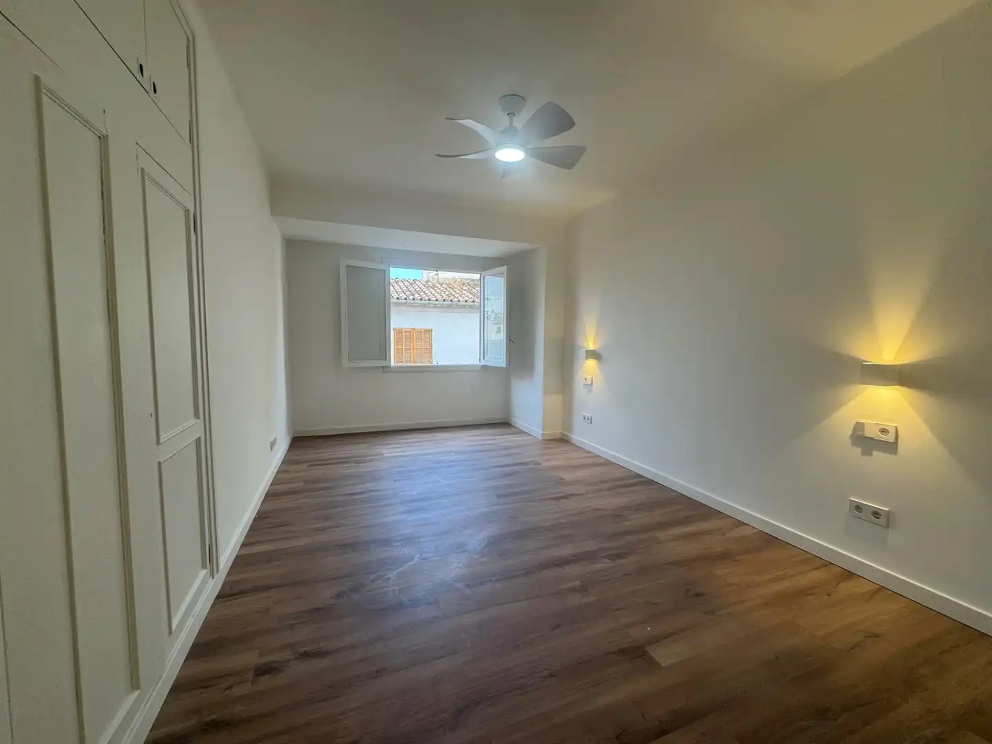 Habitación de Piso de alquiler en  Palma de Mallorca con Aire acondicionado y Terraza