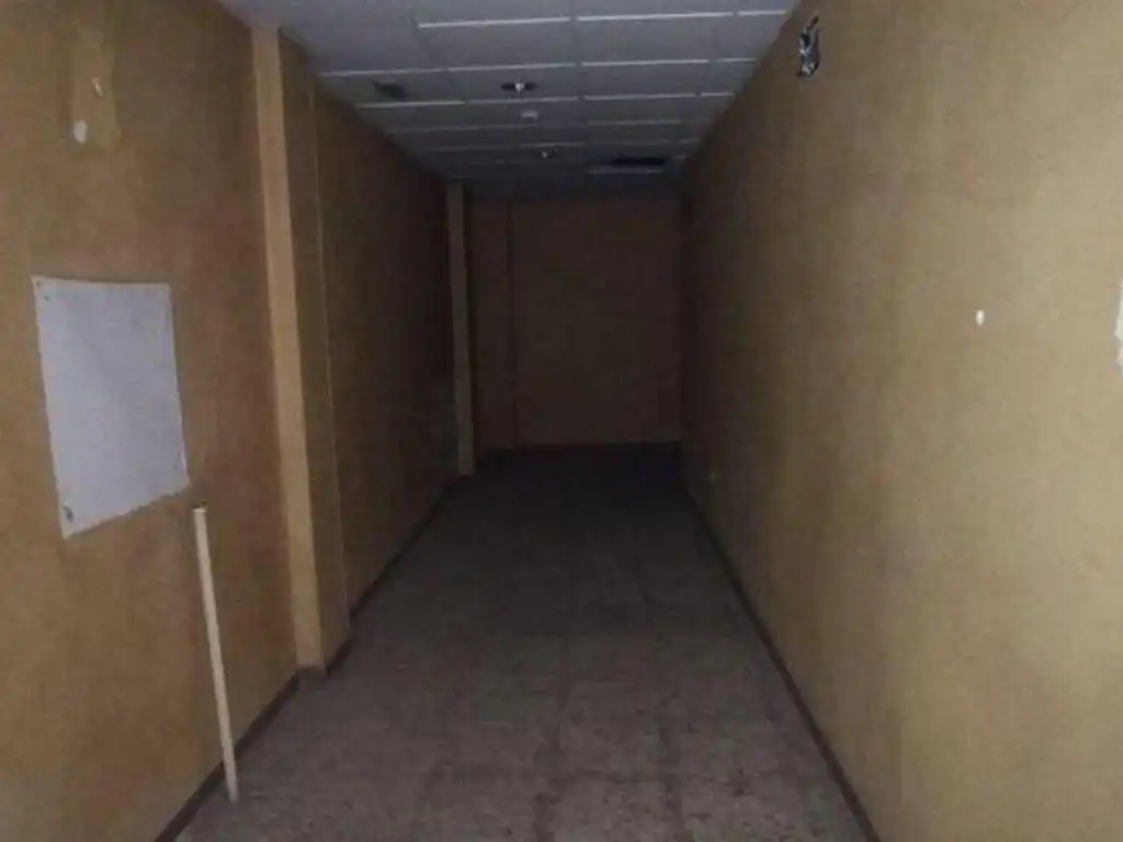 Local comercial en venda a Calle la Carolina, imagen 23