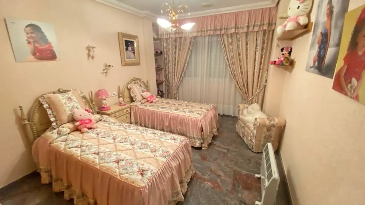 Habitación de Casa o chalet en venta en Los Alcázares con Calefacción y Trastero