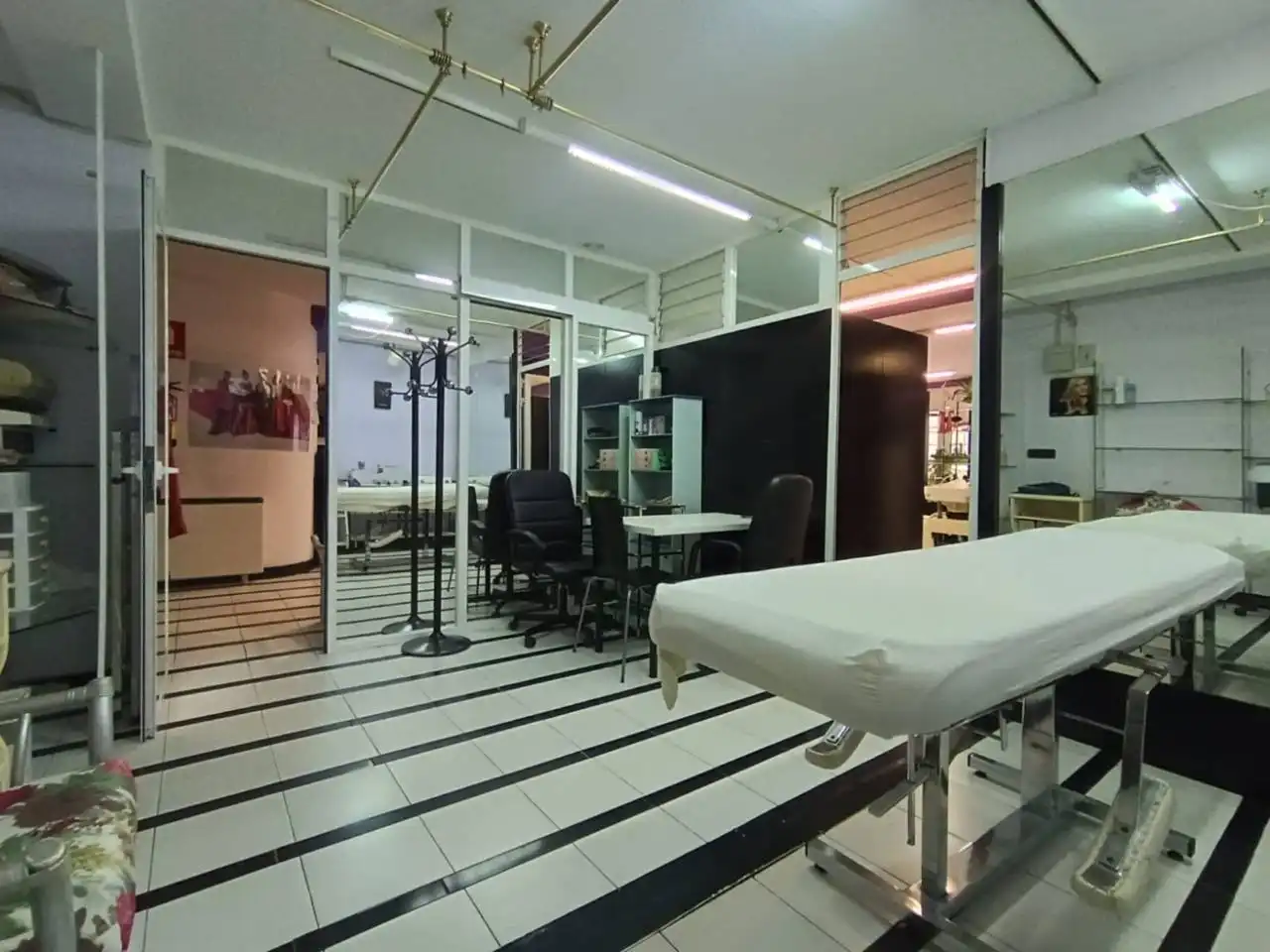 Local comercial en venta en Avenida Derechos Humanos, imagen 17