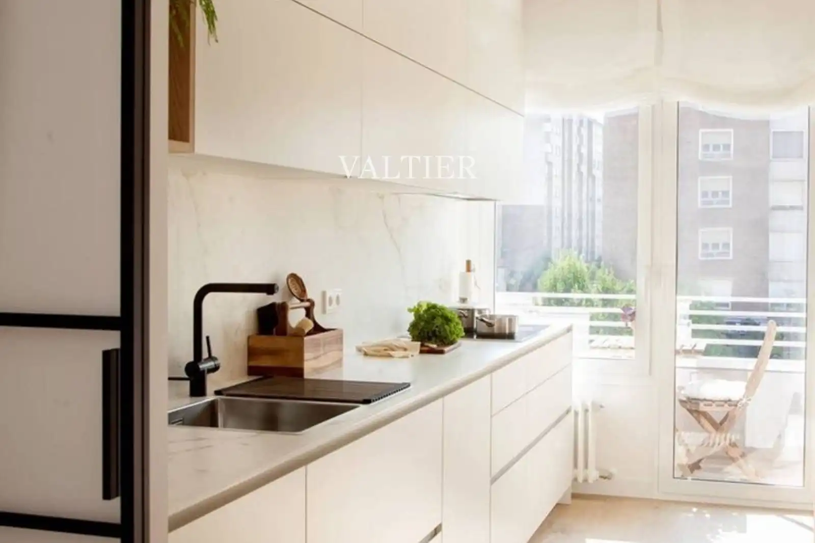 Cocina de Piso de alquiler en  Madrid Capital con Aire acondicionado