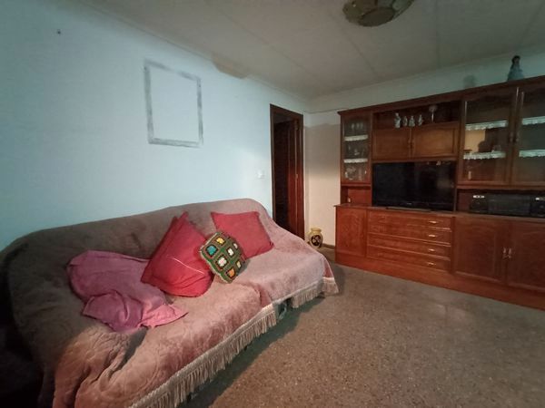 Living room of Single-family semi-detached for sale in Agost  with Terrace, Storage room and Furnished